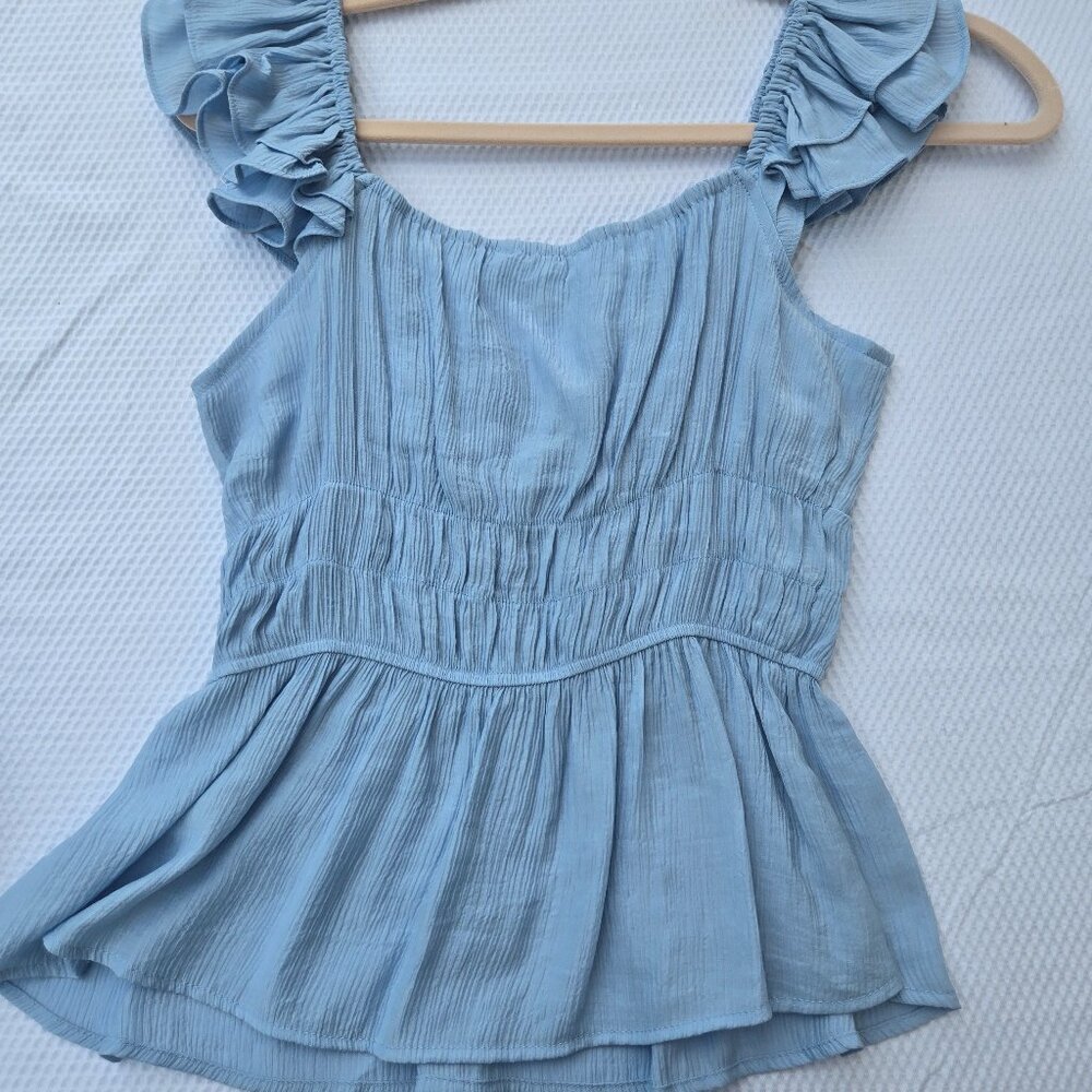 Small, summer top. New with tag.